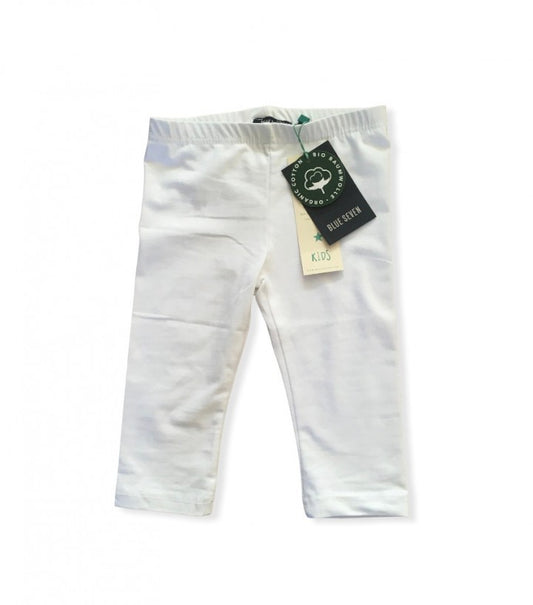 Mooie witte capri legging in diverse maten.