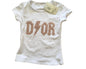 Wit shirt met tekst Dior roze letters. Verkrijgbaar in de maten 98/104 t/m 164. 95% katoen en 5% elastan.