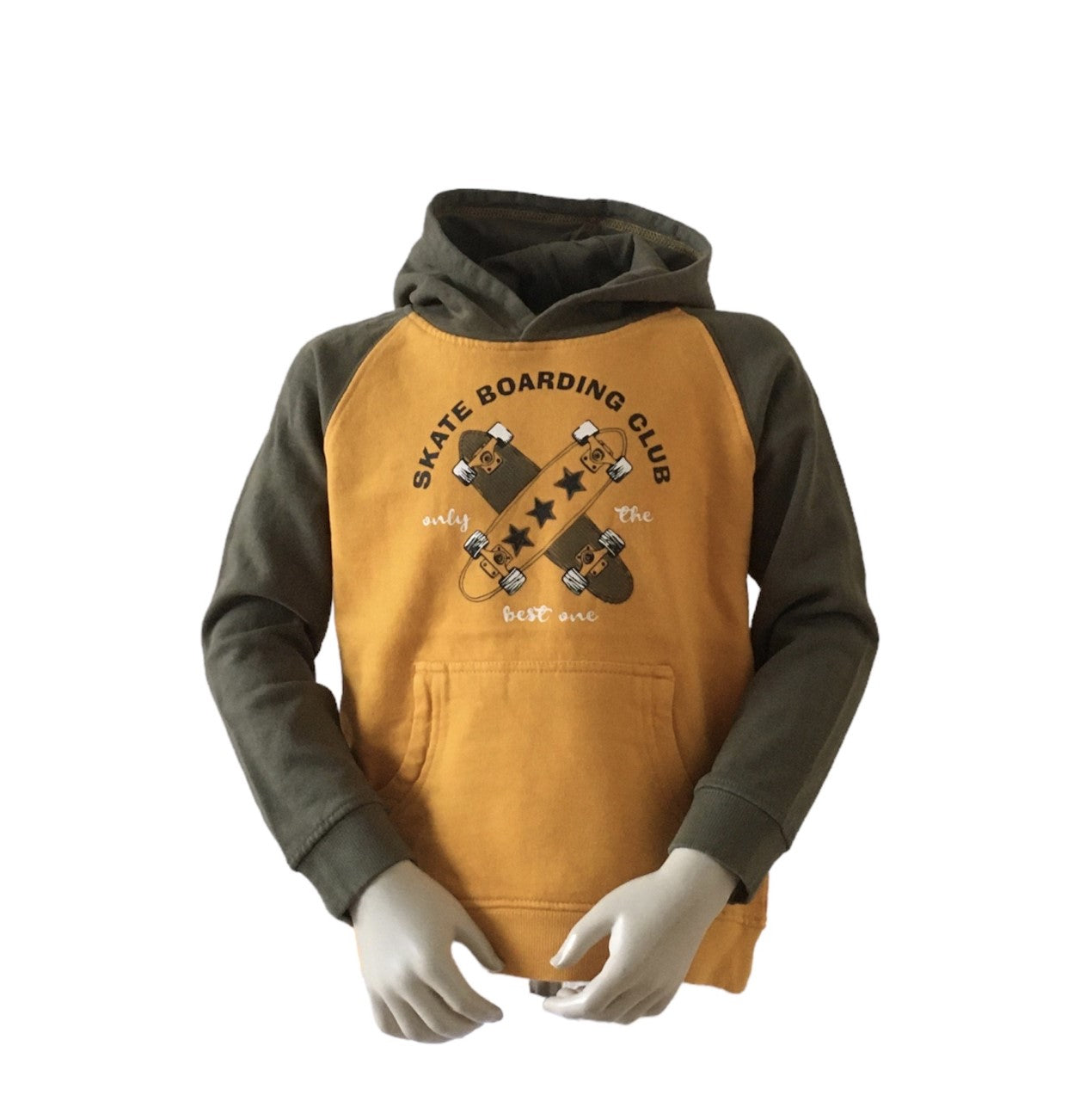 Hoodie skateboard okergeel/groen van het merk Blue Seven en van 100% katoen. Verkrijgbaar in verschillende maten.