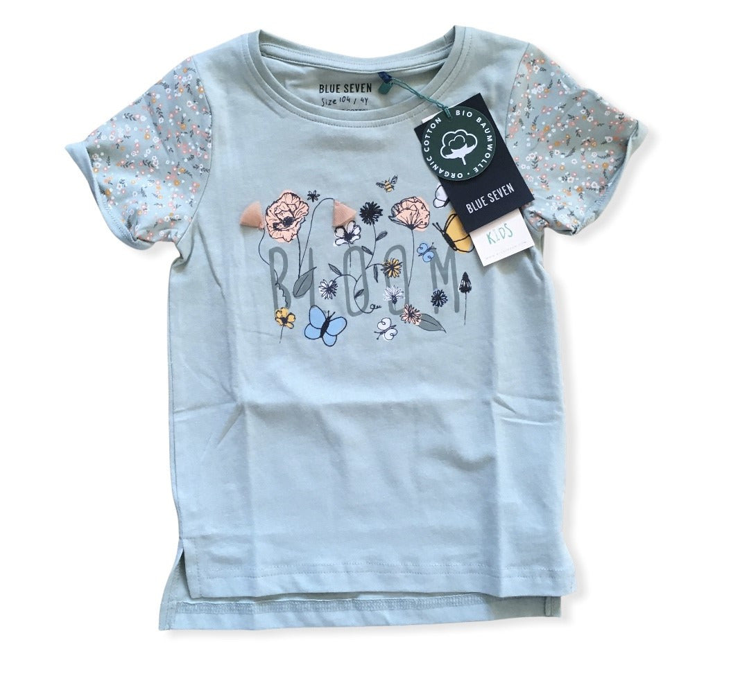 T shirt met bloemen mint groen kleur. Verkrijgbaar in de maten 92 t/m 128. Materiaal is 95% katoen en 5% elastan.